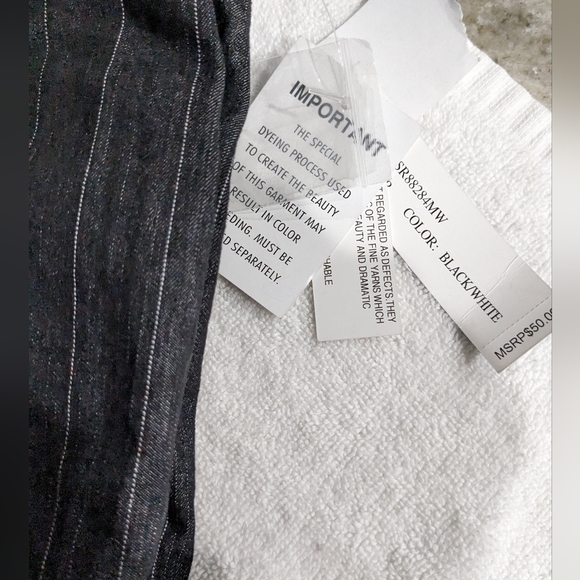 NWT Larry Levine Stretch Bermuda Shorts Size 6P - Picture 7 of 8